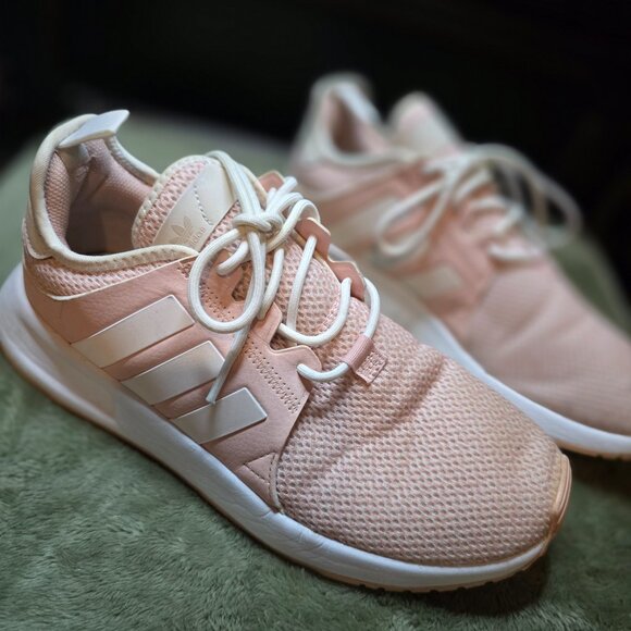 Adidas - Picture 2 of 5